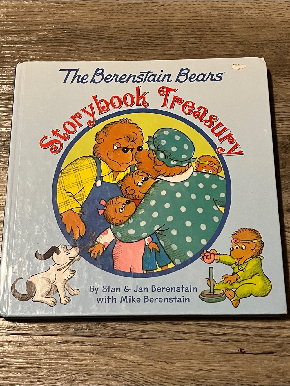 The Berenstain Bears Storybook Treasury - Light Blue Cover